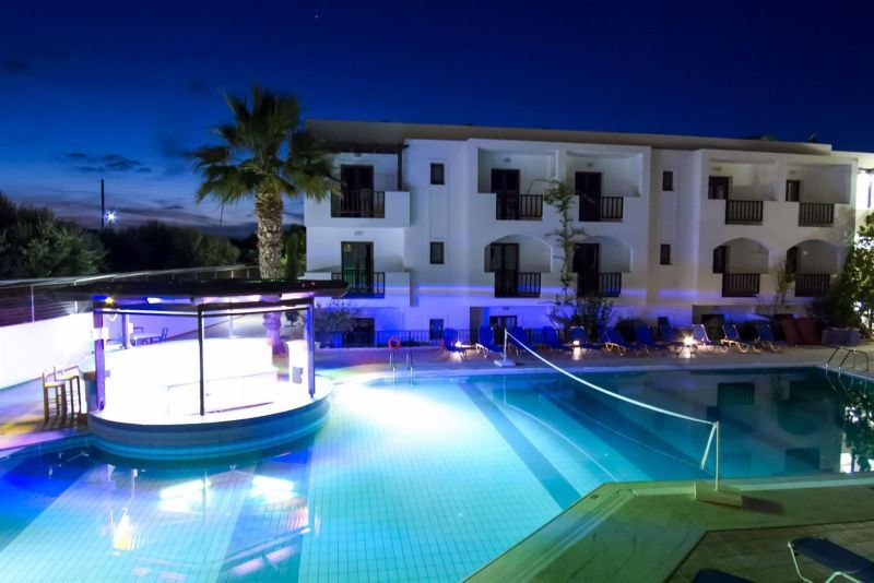 Club Lyda Hotel 3 Крит. CHC Club Lyda Hotel 3* (Heraklion - gouves). Остров Крит отель Alia Beach 3* Ираклион. Лида Крит Гувес фото.