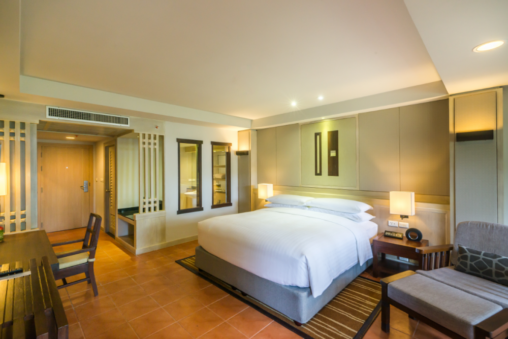 Бронировать отель пхукет. Marriott Патонг. Отель в Тайланде Phuket Marriott Resort Spa Merlin Beach. Phuket Marriott Resort & Spa Merlin Beach 5 9,6 Таиланд о. Пхукет пляж Патонг. Marriott's Phuket Beach Club, 5 звёзд,.