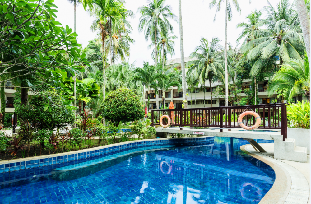 Destinations resort phuket. Surin Beach Resort Phuket. Тайланд отель Novotel Phuket. Novotel Phuket Surin Beach Resort. Destination Resorts Phuket Surin Beach 4 Сурин.