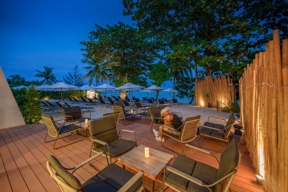 Best western plus beachfront phuket. The Beachfront Hotel Phuket. Таиланд, Пхукет, best Western Plus the Beachfront 4* на карте. The Beachfront Hotel Phuket (ex. Best Western Plus the Beachfront) 4*.
